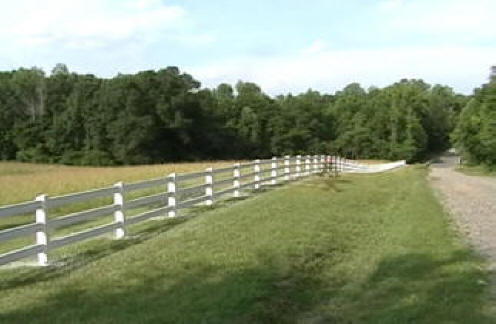 images/Project-Pictures/3-Rail-Horse-Fence.jpg