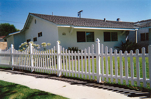 images/Project-Pictures/vinyl-fence-011.jpg
