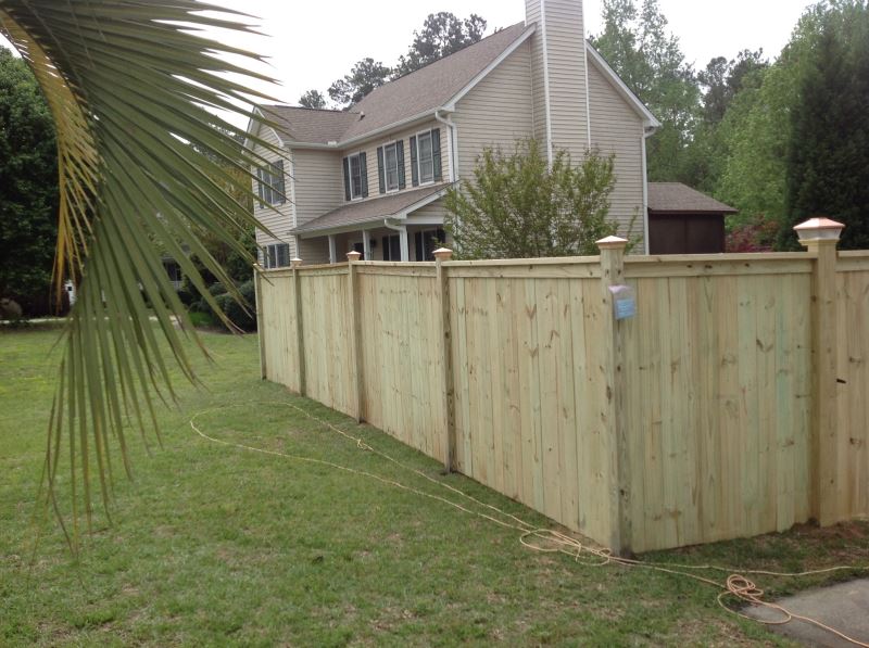 Wood Fence Fort Mill SC - Wood Fence Contractor Fort Mill SC
